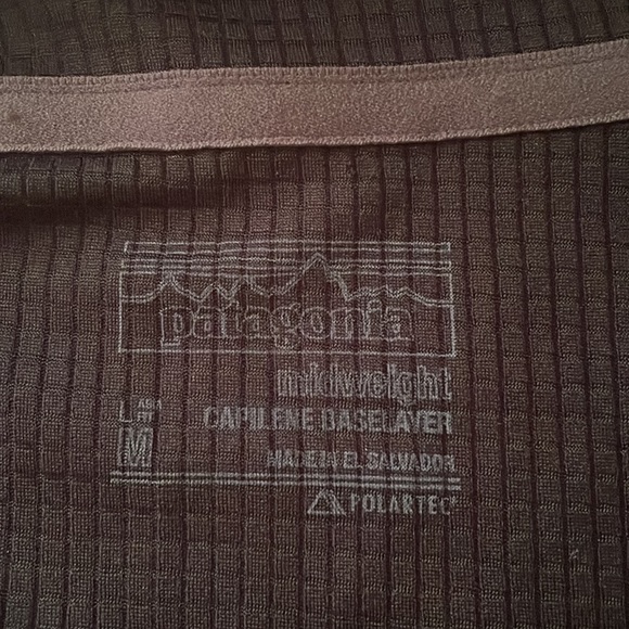 Patagonia Women's Capilene Midweight Zip-Neck black size Medium, thumb hooks - Picture 8 of 9